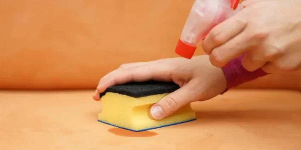 como-limpar-sofa-de-tecido